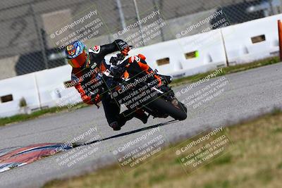 media/Jan-21-2023-Fastrack Riders (Sat) [[fcf3f88a30]]/Level 4/Session 3 Turn 9/